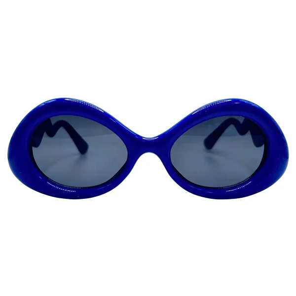 Fashion-Forward Eyewear for the Modern Visionary - Image 5