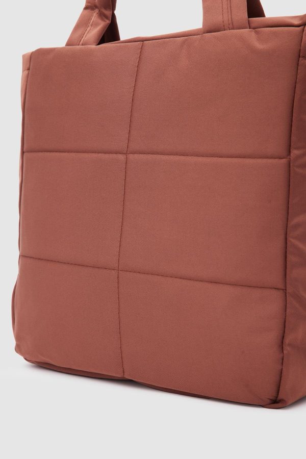 Chic Quilted Tote Bag - Image 4