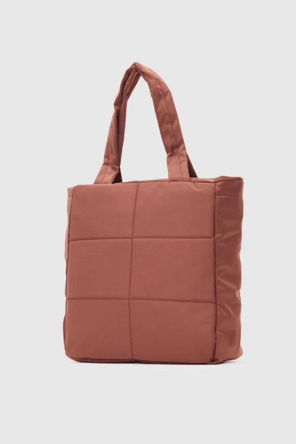 Chic Quilted Tote Bag - Image 2