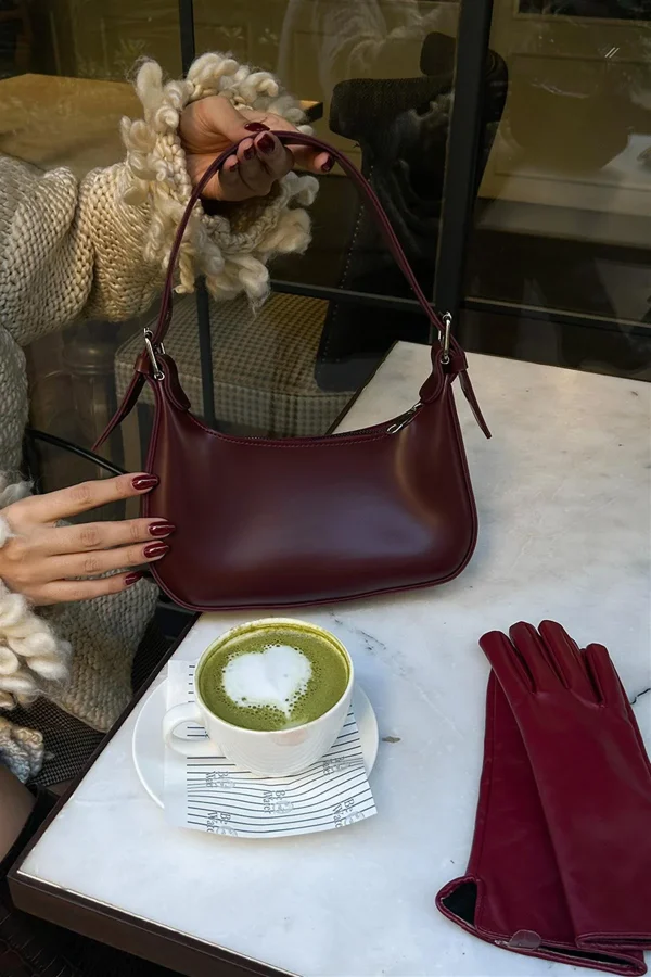 Chic Structured Shoulder Bag - Image 12