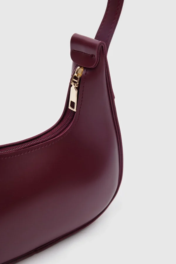 Sleek Burgundy Faux Leather Shoulder Bag - Image 4