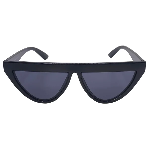 Glamorous Glasses for the Timeless Fashionista - Image 6