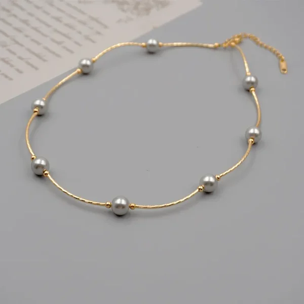Pearl-Inspired Choker Necklace - Image 4