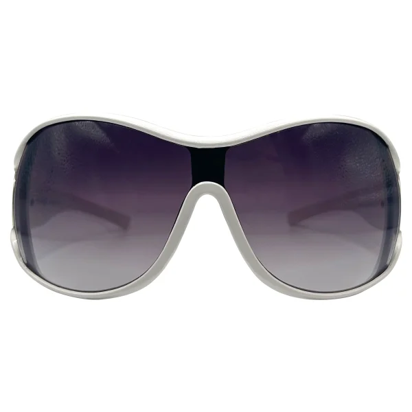 Glamorous Eyewear for the Bold and Fearless - Image 3