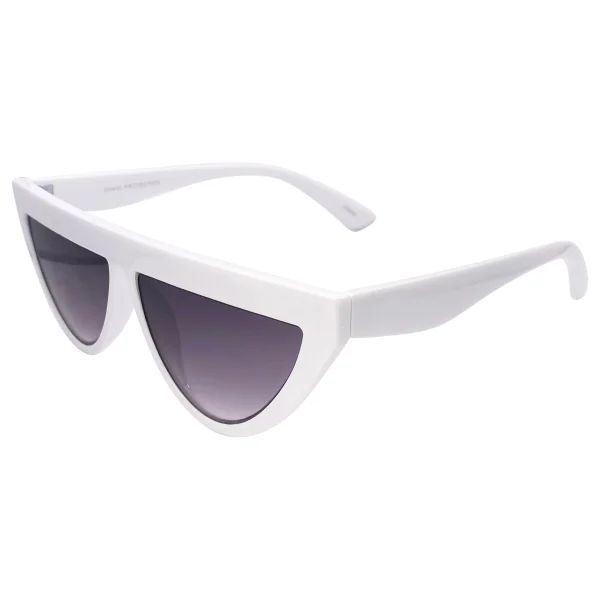 Glamorous Glasses for the Timeless Fashionista - Image 7