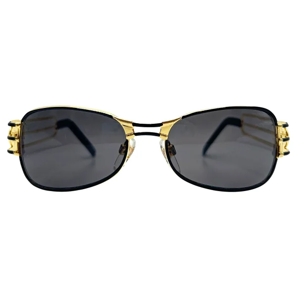 Fashion-Forward Frames for the Confident Trendsetter - Image 2