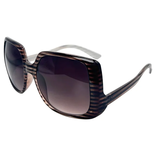 Glamorous Eyewear for the Fashion Maverick - Image 6