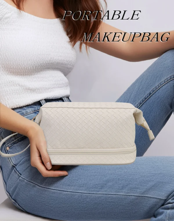Elegant Woven Cosmetic Bag - Image 3